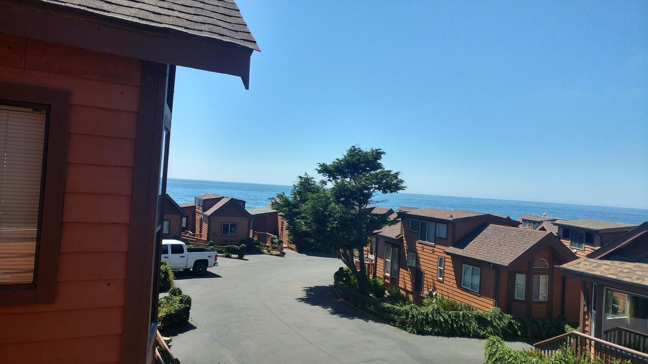 White Rock Resort Smith River Εξωτερικό φωτογραφία
